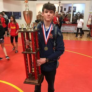 Meet your Posher, Hunter